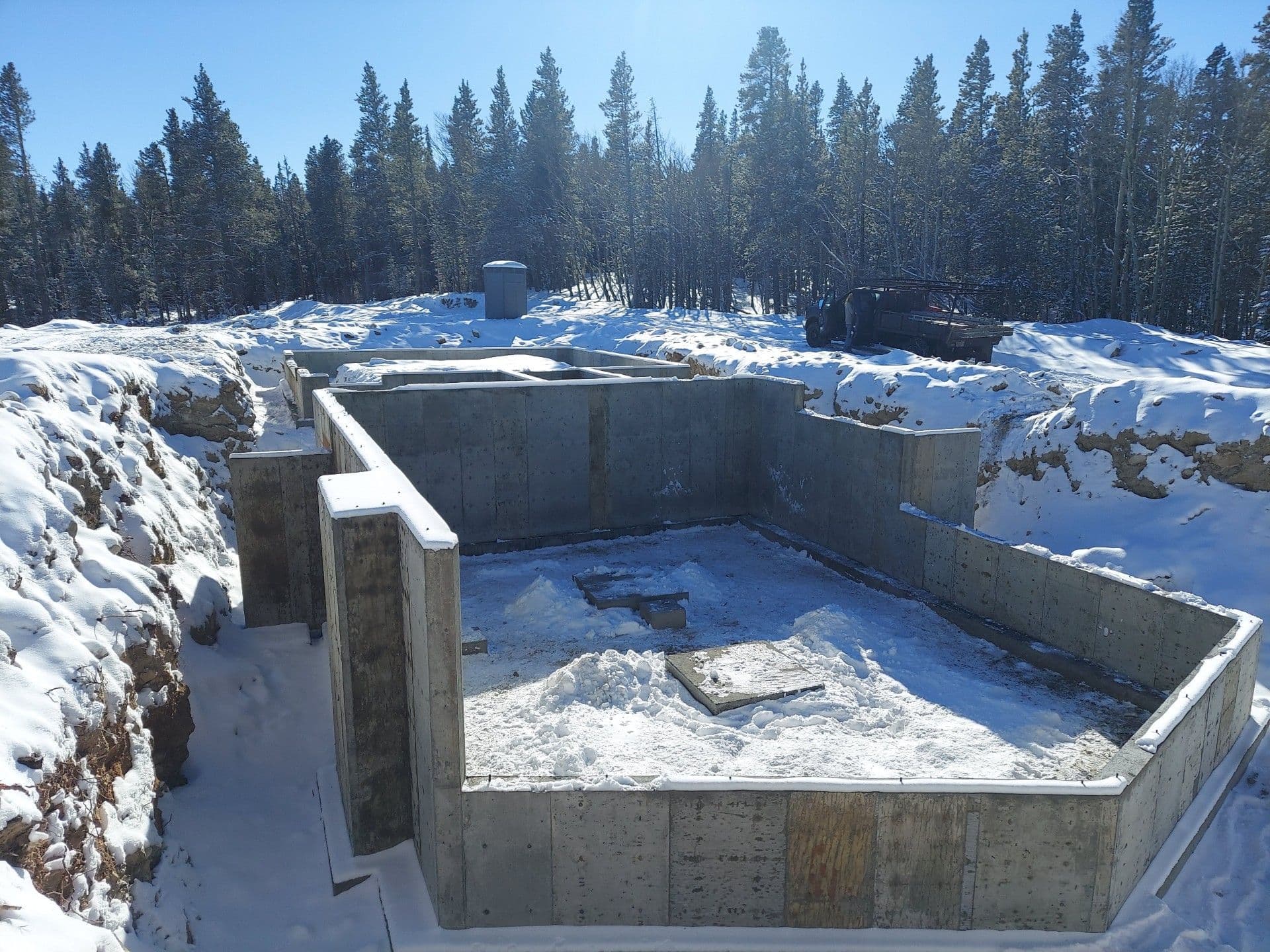 Winter foundation pour